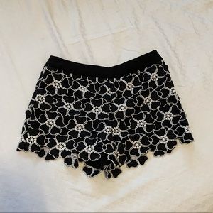 Black and White Floral Skirt/Shorts